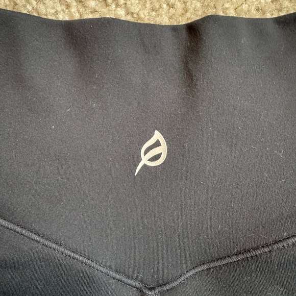 P'tula PURELUXE Flare Legging: REGULAR - Picture 5 of 6